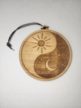 Load image into Gallery viewer, Reusable air freshener- Revolution yin yang